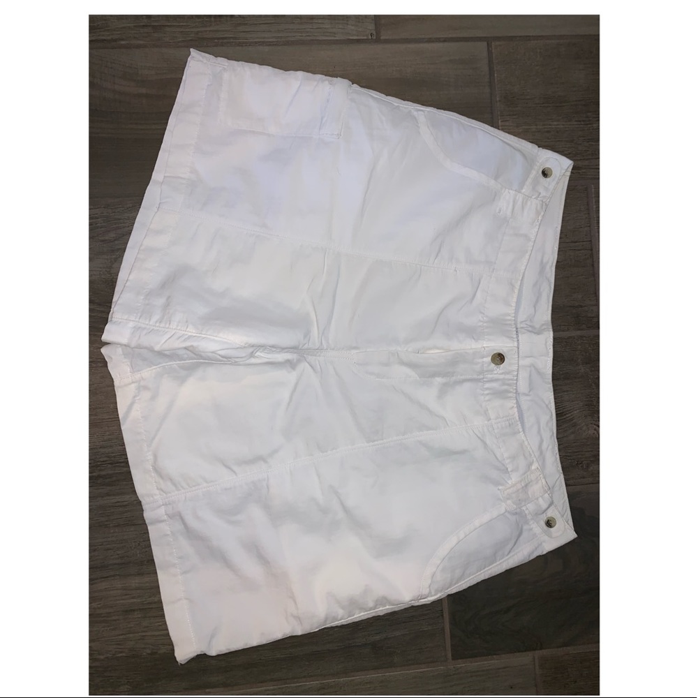 SOLD Columbia Performance Fishing Gear Shorts